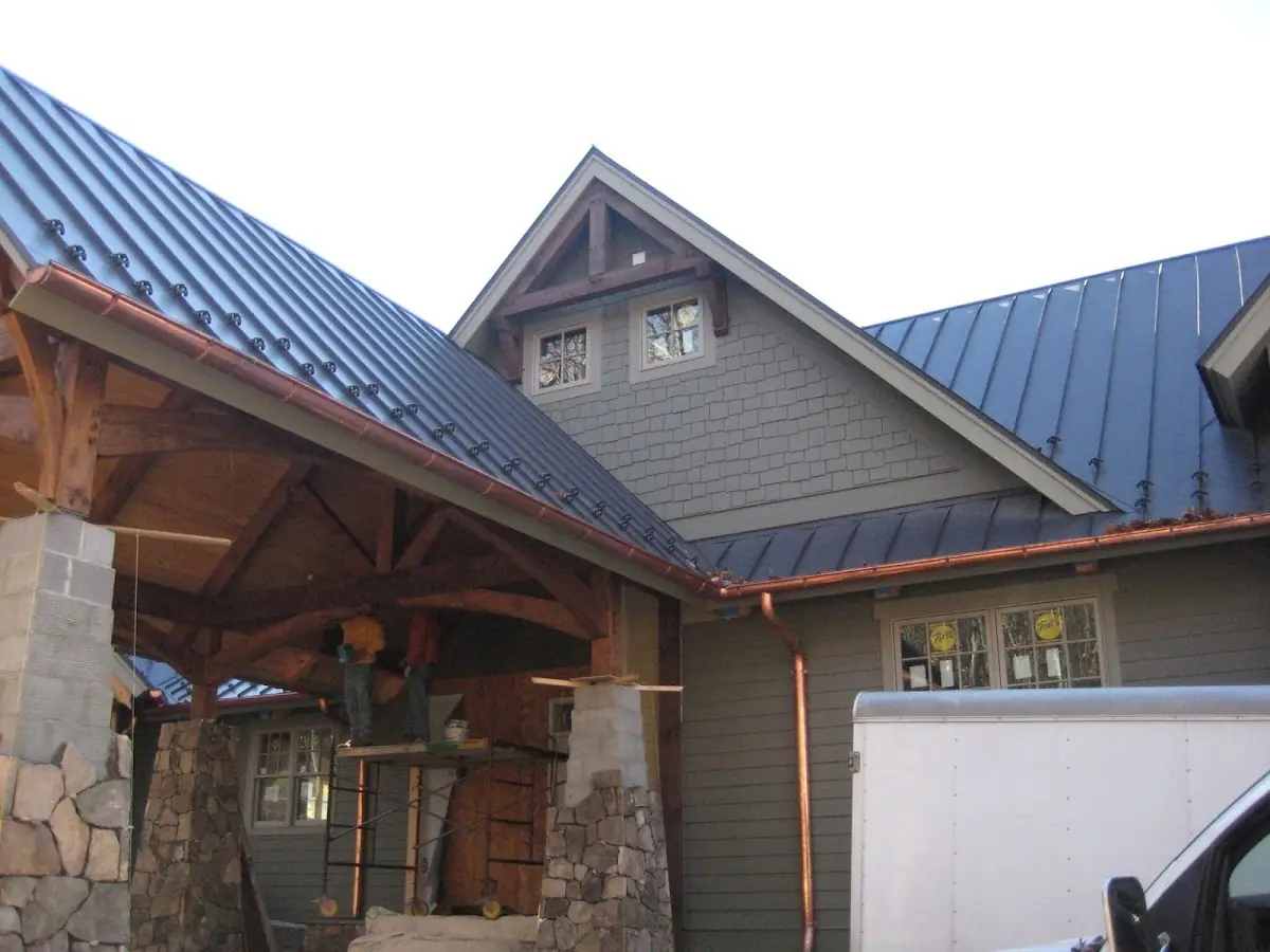 Craftsman Roofing team delivering quality roofing work in Doris